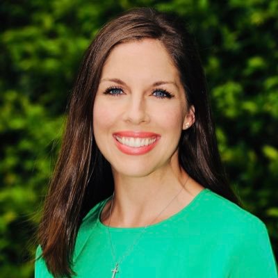 Sinner saved by grace. Wife. Mom. Daughter of the King. Writer at https://t.co/bxFmUEBfyQ. Women’s ministry leader @HoustonsFirst. Student @FullerSeminary