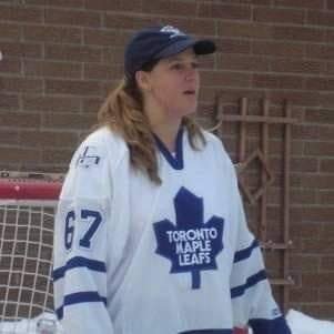 Die hard Toronto sports & Bears fan livin it up in Nottawa. Proud mom, writer, UofT alum with a background in marketing and business restructuring. 😁