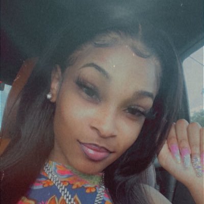 brixxbrat Profile Picture