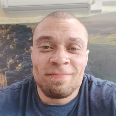 Helping IT specialists find the job of their dreams. Drop me a message and I'll get you connected with the top companies in the UK/Europe
Remote roles possible