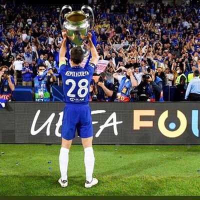 Retired Civil Servant. Chelsea FC fan. Westmeath GAA supporter/past player. Iarmhi TVPodcast. Commentator for Clubber and Iarmhi TV in spare time