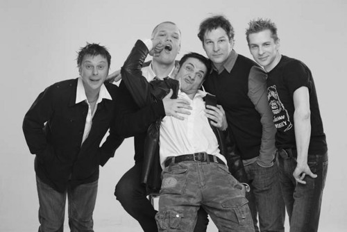 pilot_group's profile picture. 