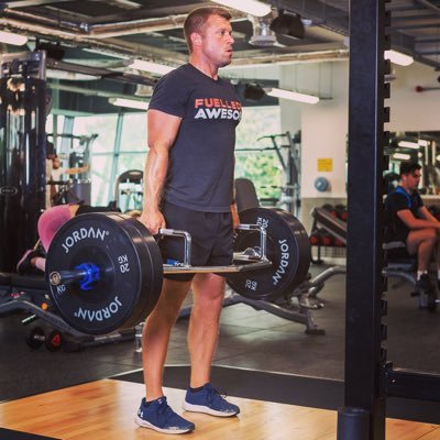 I help men get in the shape of their lives without giving up the food and drinks they enjoy| Click to make a start on your fitness 👇