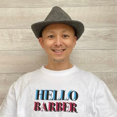 #埼玉県川越市 の #美容室 Sino代表 #美容師 #理容師 です。現在 #美容師ユーチューバー として #YouTube で #サロンワーク などを発信しております。A型3人の子持ち。趣味はボルダリング、バイク、ヨガです。