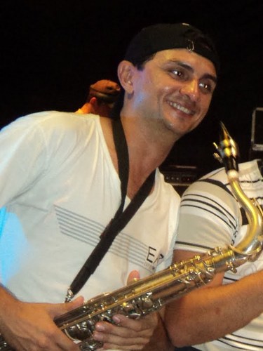 vambasax's profile picture. 