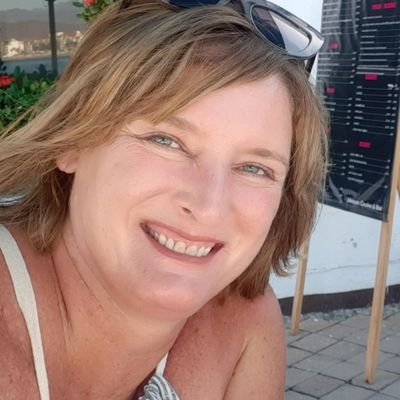 rickistout's profile picture. Beer swilling, globe trotting, pic snapping, husband loving, book reading, slightly OCD chick with few pretentious traits.
#livingmylifelikeasong