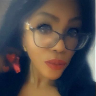 SenoritaJohnson's profile picture. I want to live long, so I stay stress free 🇵🇦 🇯🇲