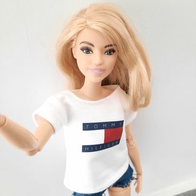 Etsy Seller 👨‍👩‍👧‍👧🤩 
Handmade Barbie, Ken and Sindy Clothes ✂️
You can find our products on Etsy🌍 Siparis için
https://t.co/X2S2jHf9fP