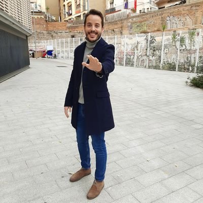 Ehitar_'s profile picture. Pharmacist. De camino a Ítaca.