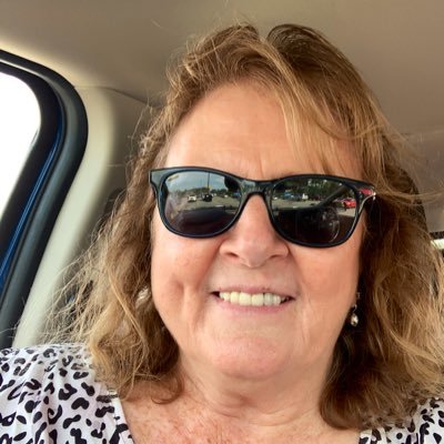 DebLou54085019's profile picture. Happily married, residential PM, one daughter, three granddaughters!!