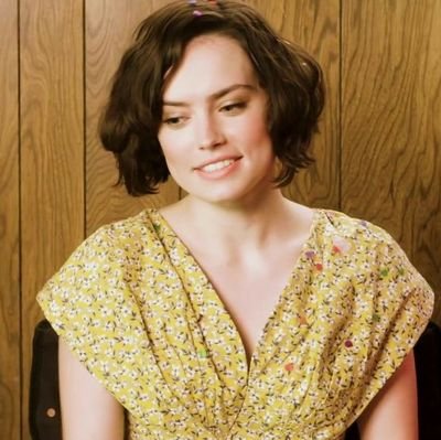 COMFORT4REY's profile picture. ͏ ͏ ͏ ͏ ͏ ͏# 🌾 a safe place for rey and daisy ridley stans!