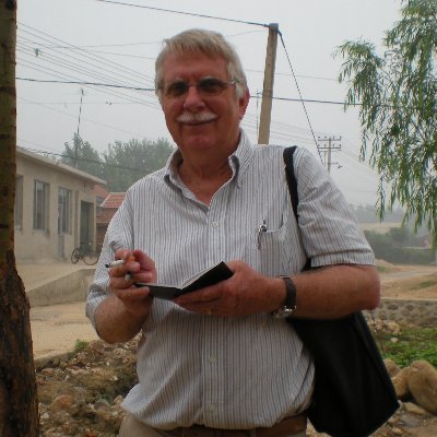 Rogue Anthropologist
Coauthor (with Bill Jankowiak) of Family Life in China