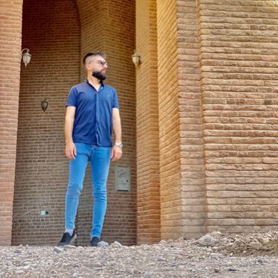 roj_dosk1's profile picture. * Nawroz University 🏛 accounting