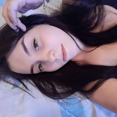 MandisSun's profile picture. Na dúvida se sei um pouco de tudo ou muito de nada.