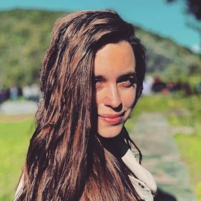 Emerisle104's profile picture. #Composer for Film & Media || #Pianist || 🎶 YouTube: CL Scores || IG: @carolyn_k_music