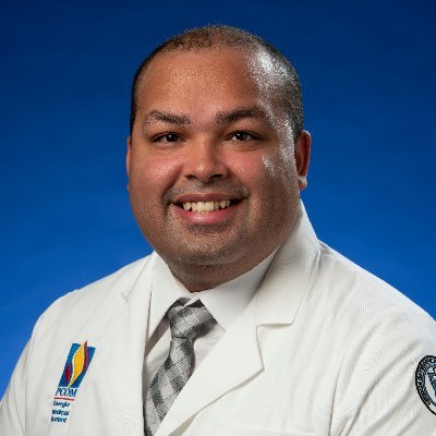 PGY-1 Internal Medicine Resident.
PCOM-Georgia Graduate, LGBTQIA+, Pronouns: He/Him.