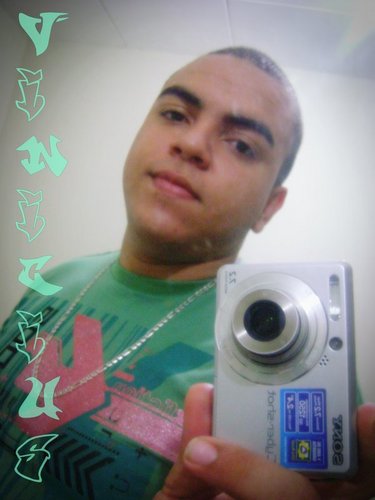 A vida nem sempre segue o rumo que desejamos, raramente é fácil de ser vivida, mas deve ser considerada um presente divino, afinal...
