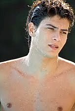 Gente eu so loca pela @aguiarthur ,por isso fez esse FC amo ele ,o sorriso ,o jeitinho o sutake amo ele de montao 3 e vcs amam ? Entao PARTICIPEM