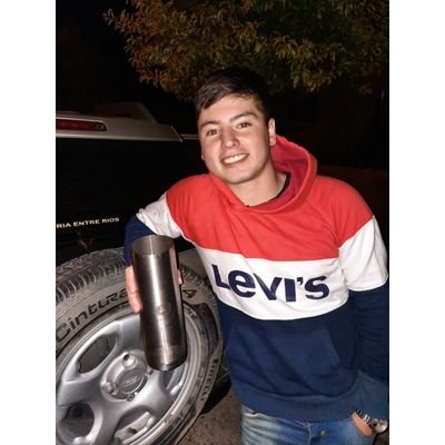 Odontología UNR🦷
Jugador de Pelota Paleta🤪