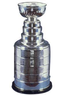 RealStanleyCup's profile picture. Best trophy in sports. I party it up with champs all day.