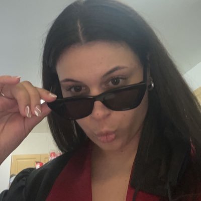 juliaiacs's profile picture. yeehaw