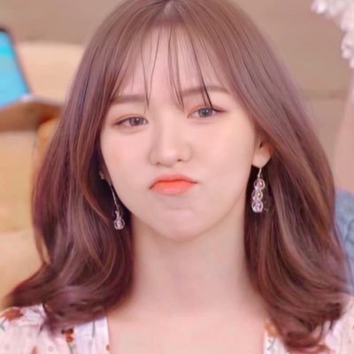 Mmiyaaa2's profile picture. 🥹LF COMMISSIONER🥹