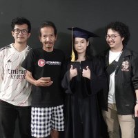 OmDed #eh (@idberry) 's Twitter Profile Photo