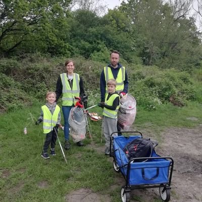 A litter picking group for the borough of Castle Point in Essex #keepbritaintidy #litterheroambassador