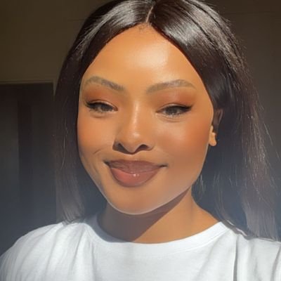 _hopezakwe's profile picture. 
