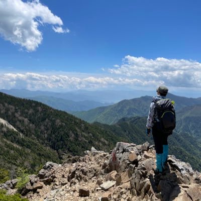 suguemon's profile picture. スペイン語中級、英語少々、第二種電気工事士、第一種電気工事士合格、消防士設備士甲４類、乙７類、危険物取扱者乙４類、宅建士、管理業務主任者、趣味は水草、熱帯魚、自転車、腕時計など多数！ 所有自転車は小径車タキザワハープ、ダホン ダッシュx20 2011、ロードバイクガノー ジェニックスR1、スコットcr1