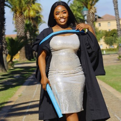 IG : @sinazo_h | 🇿🇦 | CPUT 🎓 | 🙌 Ecclesiastes 3:1-8 | Millennium Mom 🧒