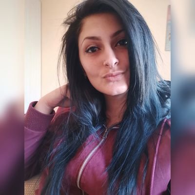 Bianca87662121's profile picture. Gamer girl
@QueenGreen420