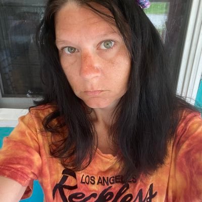 courtneydedo1's profile picture. 