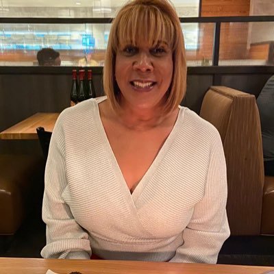 AnaykaAguirre's profile picture. 