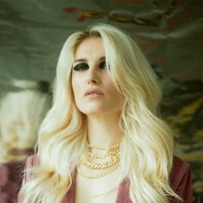 thekeegzter's profile picture. singer & songwriter; author of “Harry, Mark, & John: a collection of diary entries and unsent letters” available now on Amazon