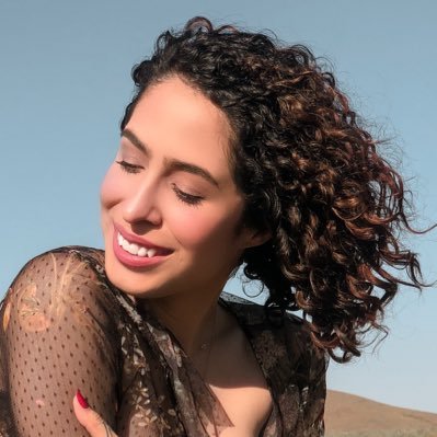 valeriapiscoyaa's profile picture. ⚡️Encouraging you to live your best life⚡️