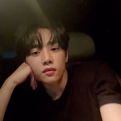 ก่วย 𝐓𝐁𝐙 . 𝐦𝐚𝐯𝐞𝐫𝐢𝐜𝐤さんのプロフィール画像