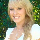 Renée Case - @Renee323 - Twitter