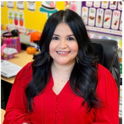 Kindergarten Teacher•2022 BCE Teacher of the Year•Seesaw Certified Educator•Google Certified Educator Level 1&2•GoNoodle Ambassador• Campus Webpage Coordinator