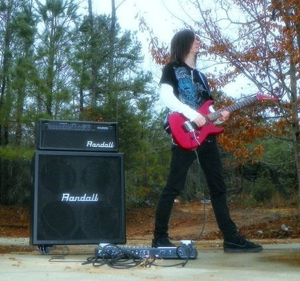 ben8nz's profile picture. Home town St Matthews. HMU