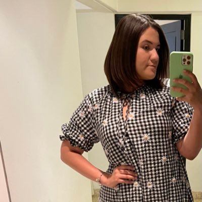 NicoleMCano's profile picture. •Medical Doctor |25|