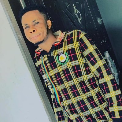 TylerVanKyle2's profile picture. am Tyler van Kyle 
am an artist but never got a music label 
am a fashion designer