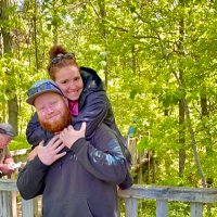 linds (@lindsschap) 's Twitter Profile
