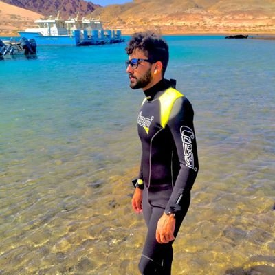 Commercial diver👌🧜‍♂️

Arab Academy for Science, Technology and Sea Transport 🧑‍✈️🛳⚓️

Haneen Hany💍♥️