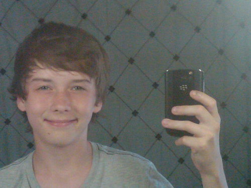 Mikeisthebest3's profile picture. I like to play drums, a lot of people think I'm gonna be the next Justin Bieber. And they say I wanna be like him but I don't but I sorta do, I wanna be famous!