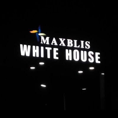 MaxblisR's profile picture. Maxblis White House Owners