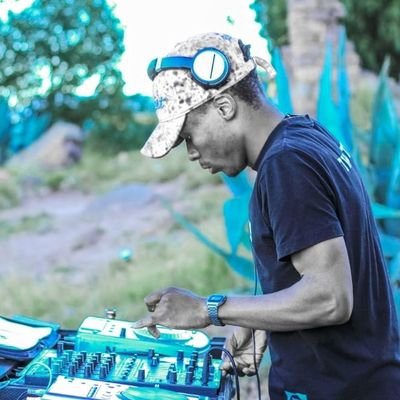 Twisted DJ Ls🇱🇸