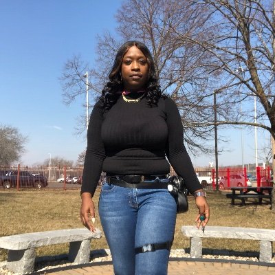 MsLisaWade's profile picture. 