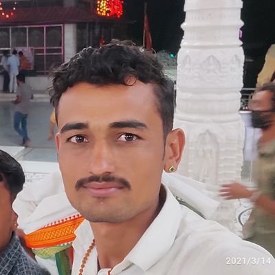 i am believe in simple living high thinking 🙏🙏