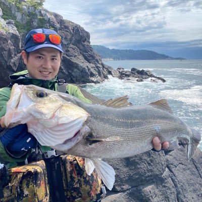 june_0928's profile picture. ベイトタックルが好きな人です!宮城でバス釣り、ロック 、フラット、シーバス、トラウト等々色んな釣りしたり動画撮ったりする娘2人の父ちゃんアングラー!ジムで筋トレして体強化中🏋️